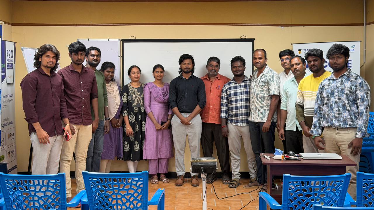 Full MASTA batch group photo at the classroom